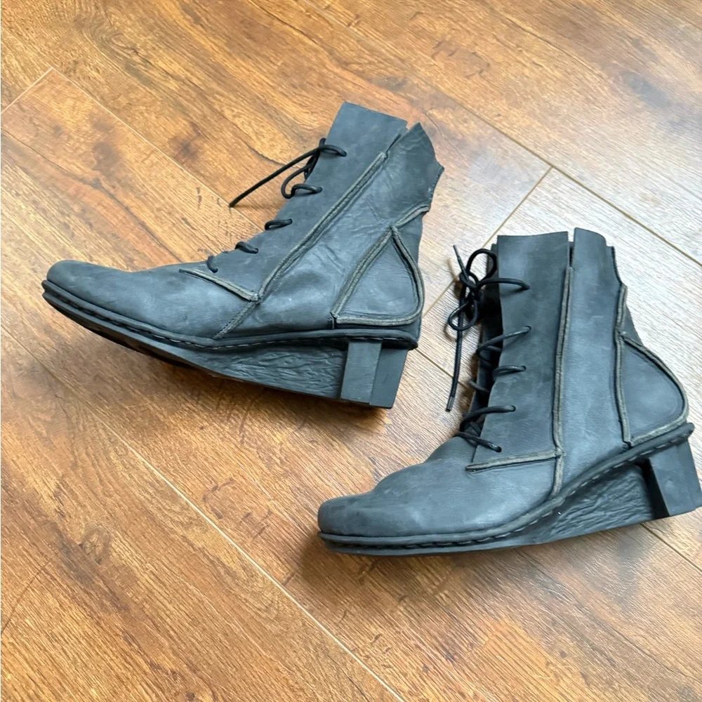 Trippen Leather Ankle Boots Women’s 40 9 - Picture 2 of 14